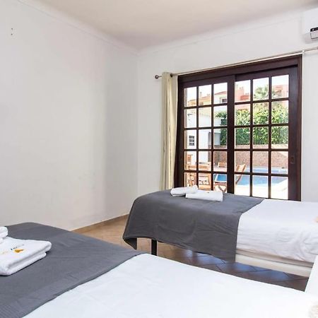 Villa Dogueno- Privat Pool & Privacy & Albufeira Center Экстерьер фото