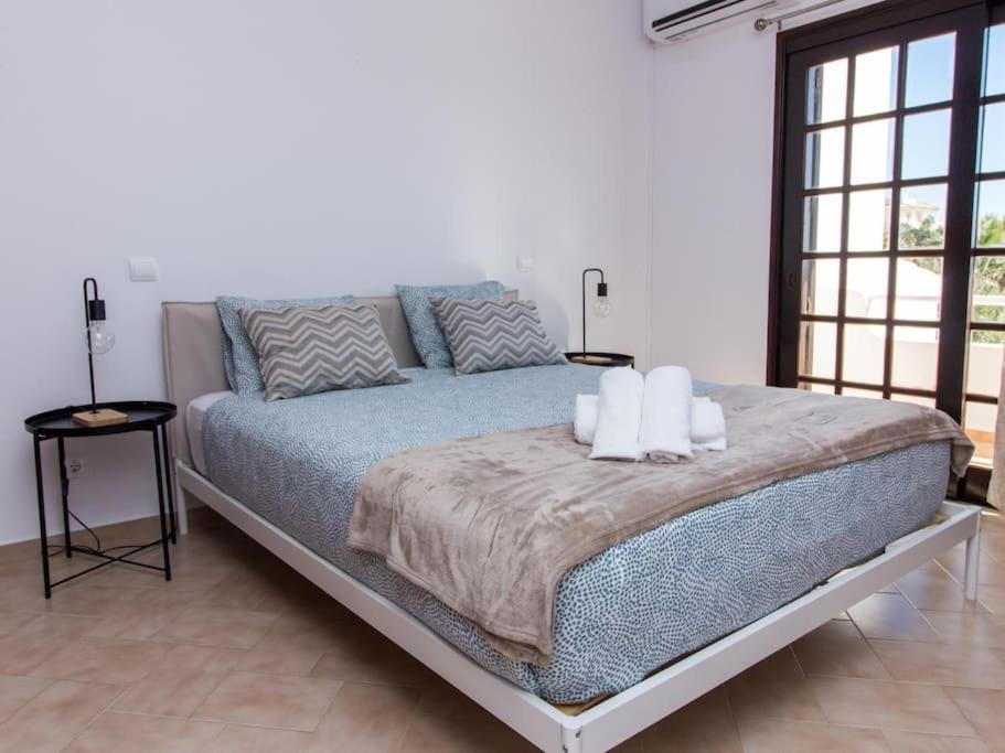 Villa Dogueno- Privat Pool & Privacy & Albufeira Center Экстерьер фото